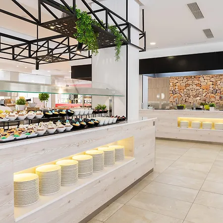 Globales Maioris Hotel